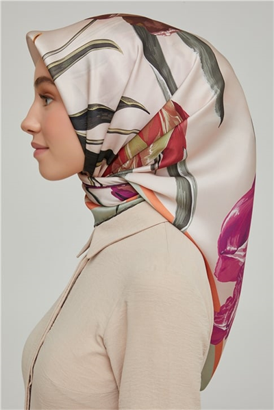 Armine Sura İpek Eşarp 21Ka8665 33