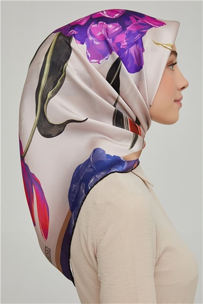 Armine Sura İpek Eşarp 21Ka8665 34