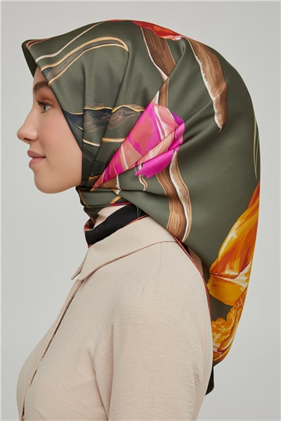 Armine Sura İpek Eşarp 21Ka8665 50