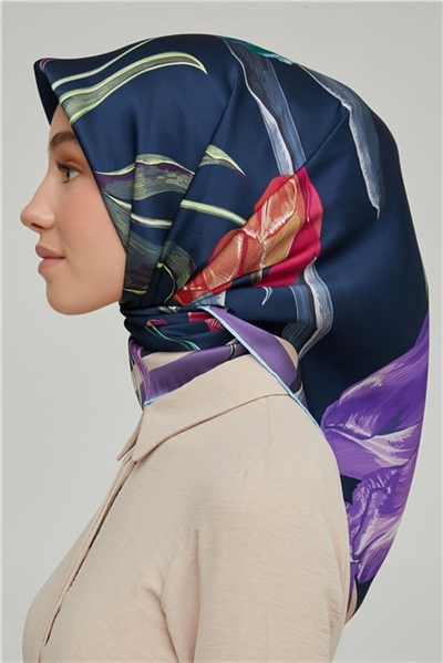 Armine Sura İpek Eşarp 21Ka8665 51