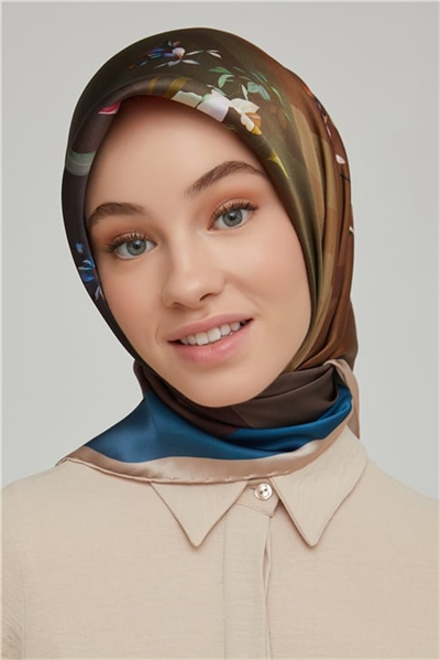 Armine Sura İpek Eşarp 21Ka8666 34