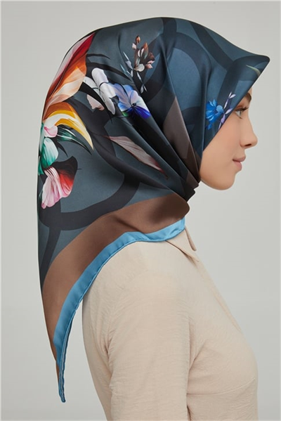 Armine Sura İpek Eşarp 21Ka8666 39