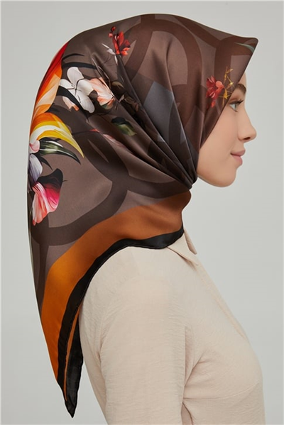 Armine Sura İpek Eşarp 21Ka8666 42