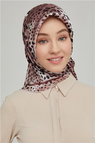 Armine Sura İpek Eşarp 21Ka8667 33