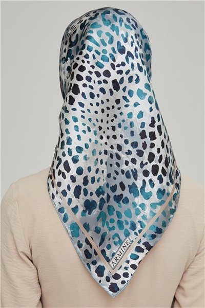 Armine Sura İpek Eşarp 21Ka8667 36