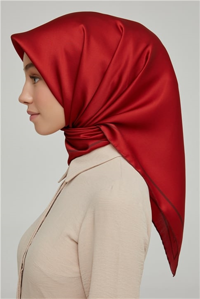 Armine Sura İpek Eşarp 21Ka8668 03