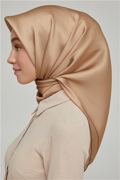 Armine Sura İpek Eşarp 21Ka8668 10