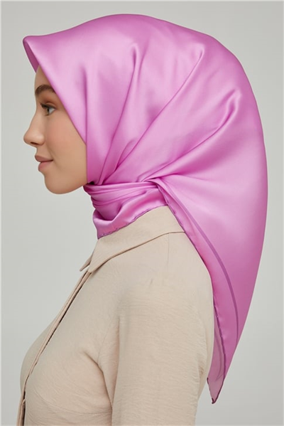 Armine Sura İpek Eşarp 21Ka8668 15