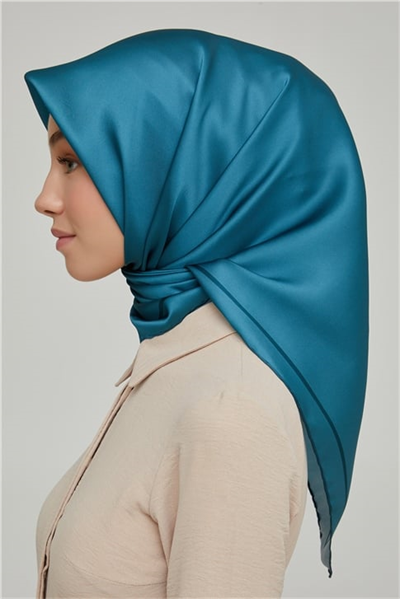 Armine Sura İpek Eşarp 21Ka8668 16