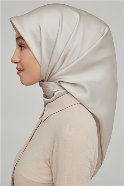 Armine Sura İpek Eşarp 21Ka8668 31