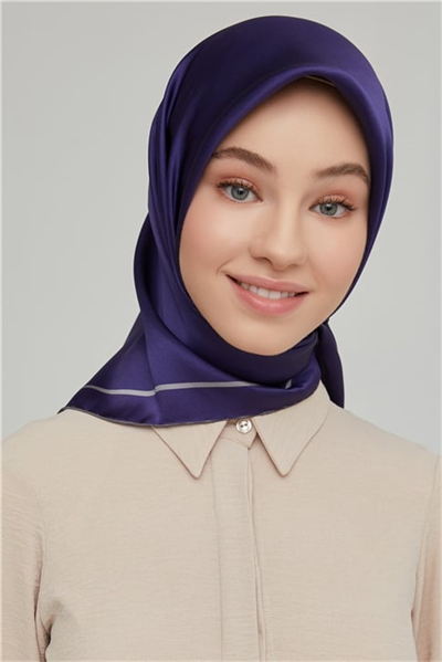 Armine Sura İpek Eşarp 21Ka8668 32