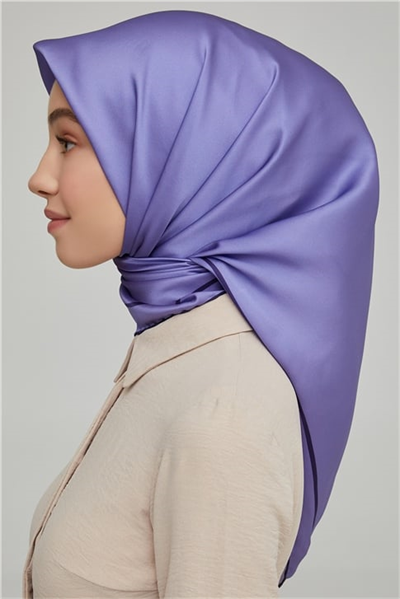 Armine Sura İpek Eşarp 21Ka8668 33