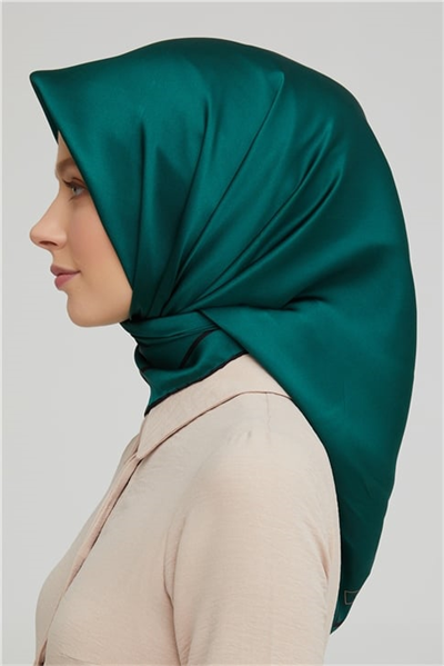 Armine Sura İpek Eşarp 21Ka8668 37