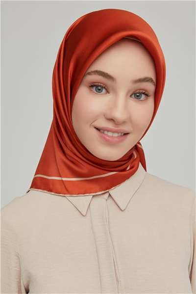 Armine Sura İpek Eşarp 21Ka8668 38