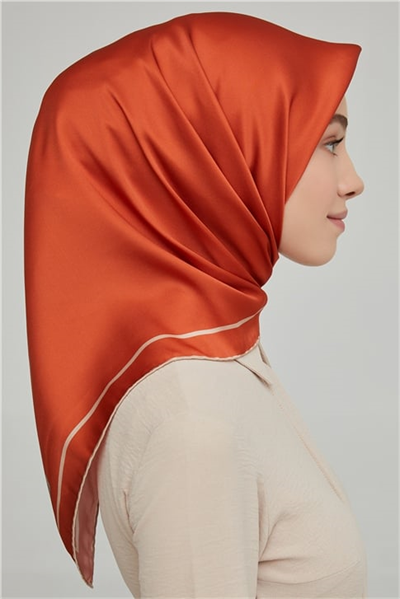 Armine Sura İpek Eşarp 21Ka8668 38