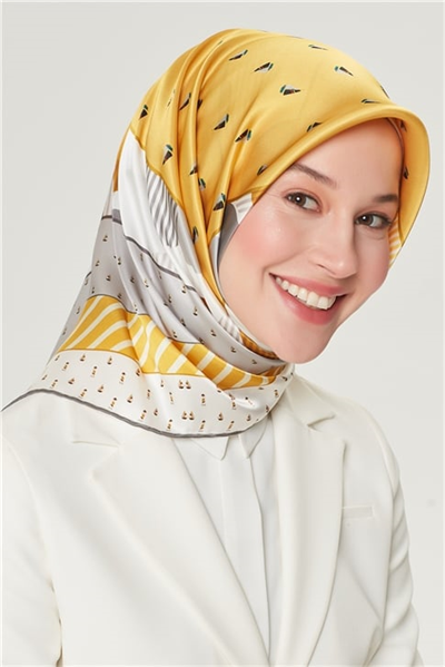 Armine Sura İpek Eşarp 21Y8503 01