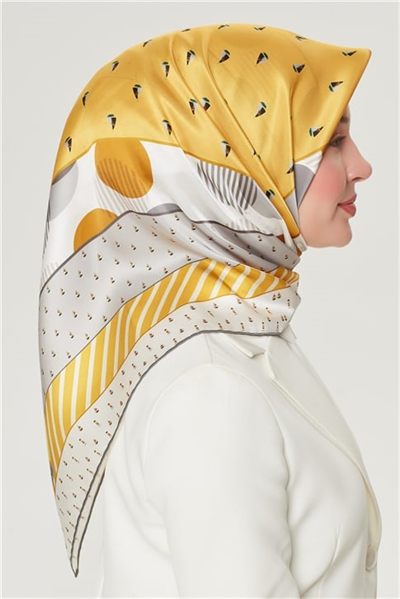 Armine Sura İpek Eşarp 21Y8503 01
