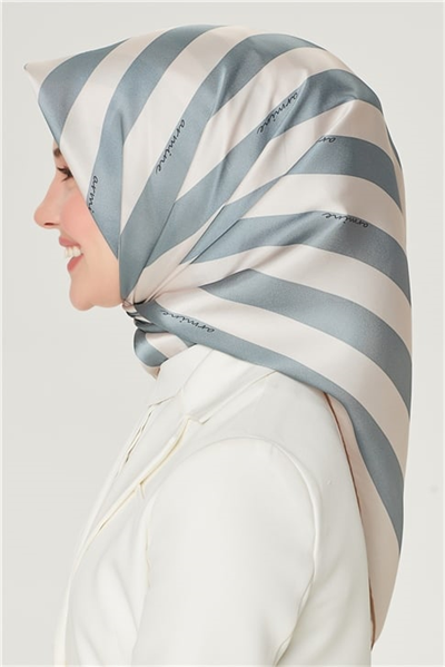 Armine Sura İpek Eşarp 21Y8504 31