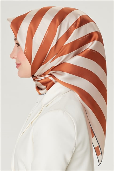 Armine Sura İpek Eşarp 21Y8504 37