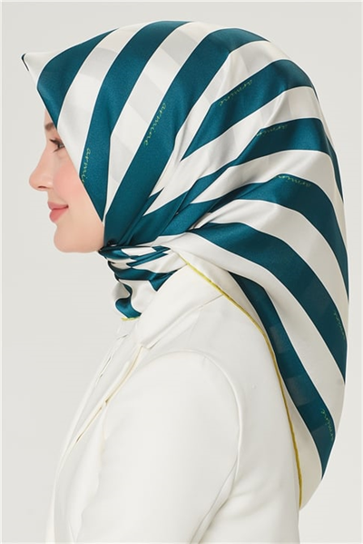 Armine Sura İpek Eşarp 21Y8504 40
