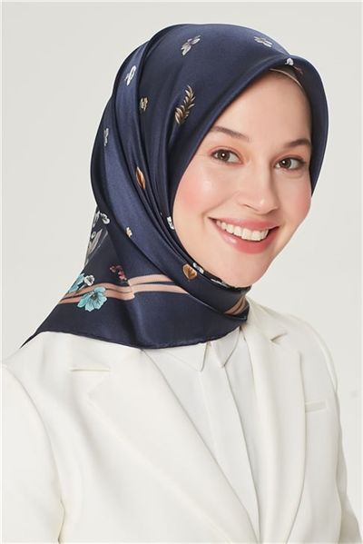 Armine Sura İpek Eşarp 21Y8533 34