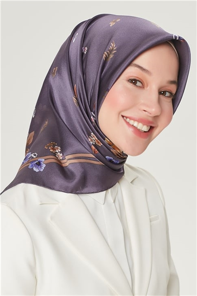 Armine Sura İpek Eşarp 21Y8533 36