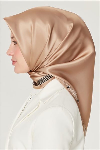 Armine Sura İpek Eşarp 21Y8535 81