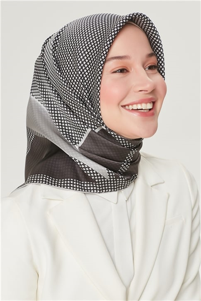 Armine Sura İpek Eşarp 21Y8537 07