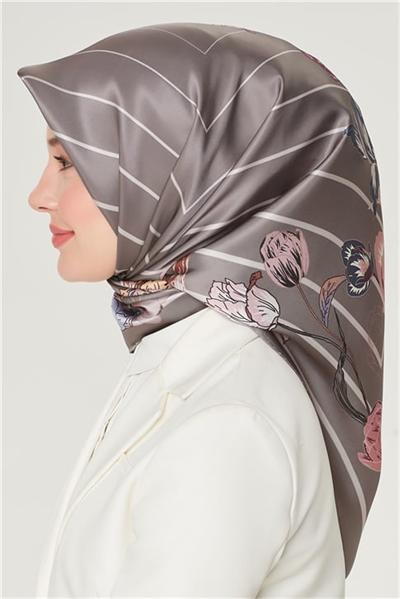 Armine Sura İpek Eşarp 21Y8549 36