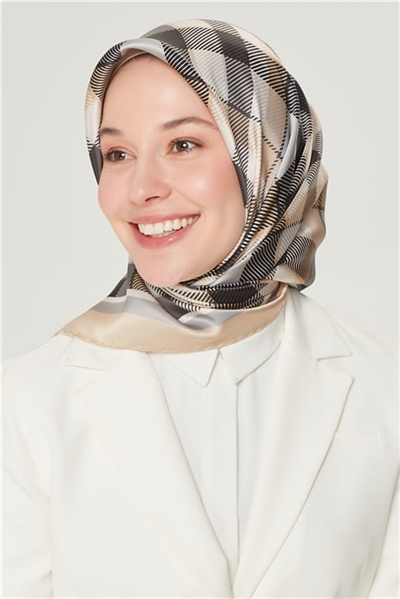 Armine Sura İpek Eşarp 21Y8551 82