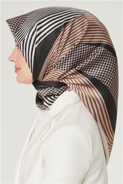 Armine Sura İpek Eşarp 21Y8552 01