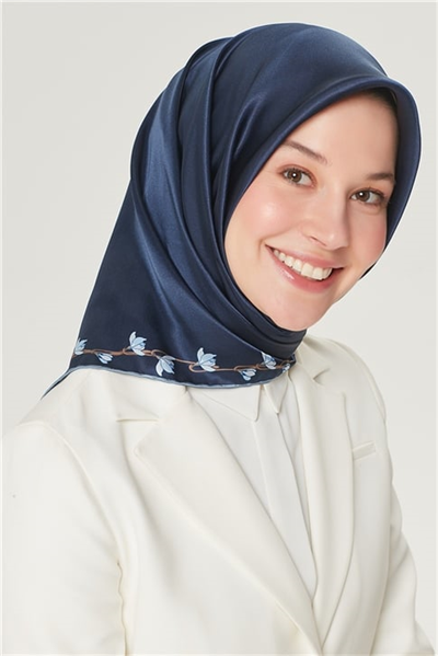 Armine Sura İpek Eşarp 21Y8553 80