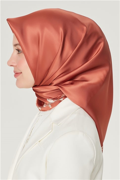 Armine Sura İpek Eşarp 21Y8553 84