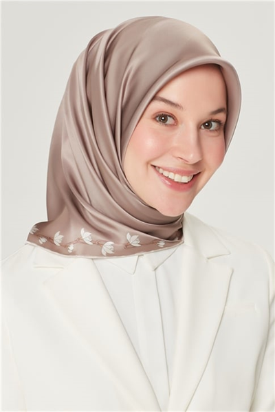 Armine Sura İpek Eşarp 21Y8553 86