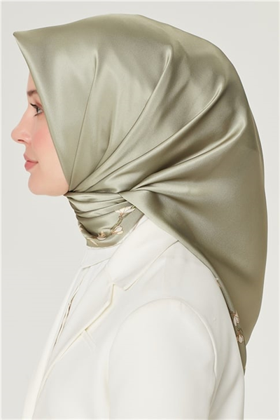 Armine Sura İpek Eşarp 21Y8553 87