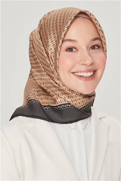 Armine Sura İpek Eşarp 21Y8556 02