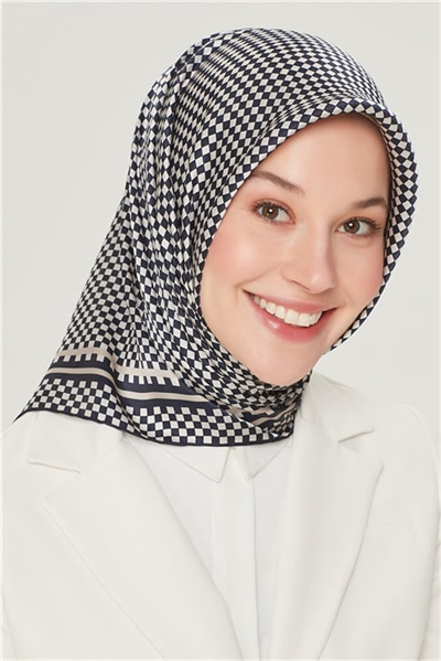 Armine Sura İpek Eşarp 21Y8560 01