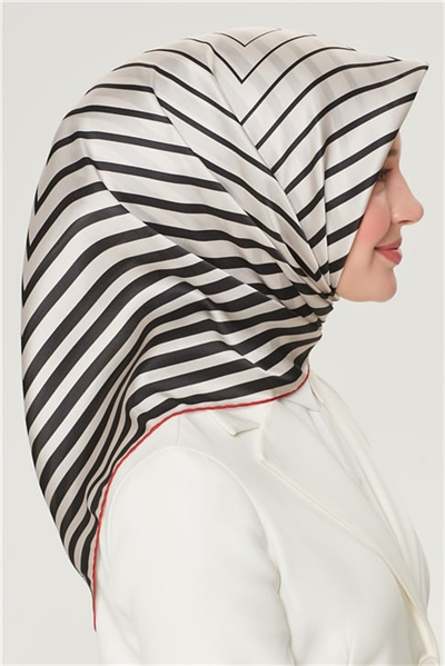Armine Sura İpek Eşarp 21Y8561 80