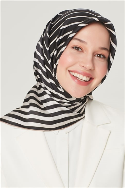 Armine Sura İpek Eşarp 21Y8561 83