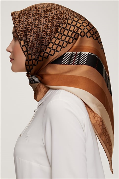 Armine Sura İpek Eşarp 22Ka3225 04