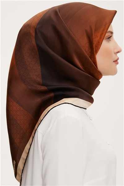 Armine Sura İpek Eşarp 22Ka3233 02