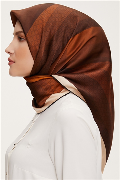 Armine Sura İpek Eşarp 22Ka3233 02