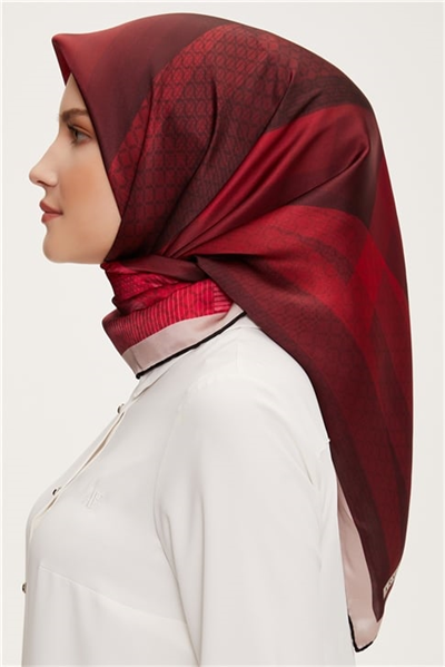 Armine Sura İpek Eşarp 22Ka3233 05