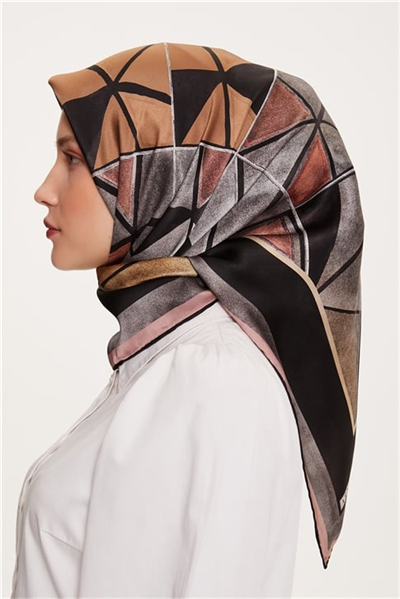 Armine Sura İpek Eşarp 22Ka3235 04