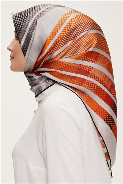 Armine Sura İpek Eşarp 22Ka3237 35