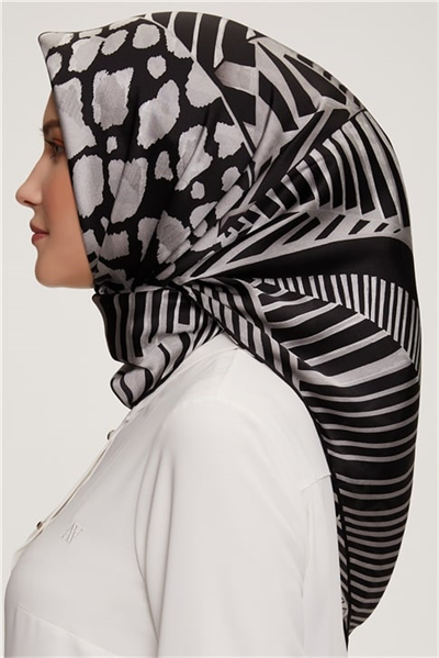 Armine Sura İpek Eşarp 22Ka3238 09