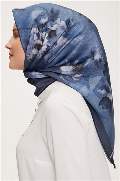 Armine Sura İpek Eşarp 22Ka3239 37