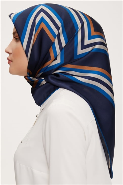 Armine Sura İpek Eşarp 22Ka3240 04