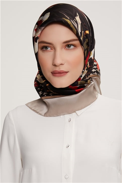 Armine Sura İpek Eşarp 22Ka3242 02