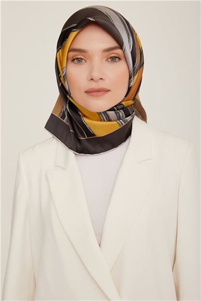 Armine Sura İpek Eşarp 22Ka8802 03